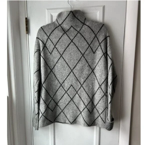 Christian Siriano Funnel Neck Sweater - Picture 2 of 6